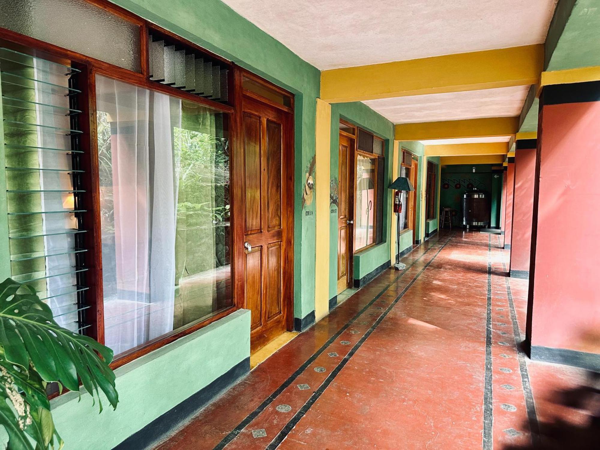 Lake Arenal Brewery & Hotel Tilaran Bagian luar foto