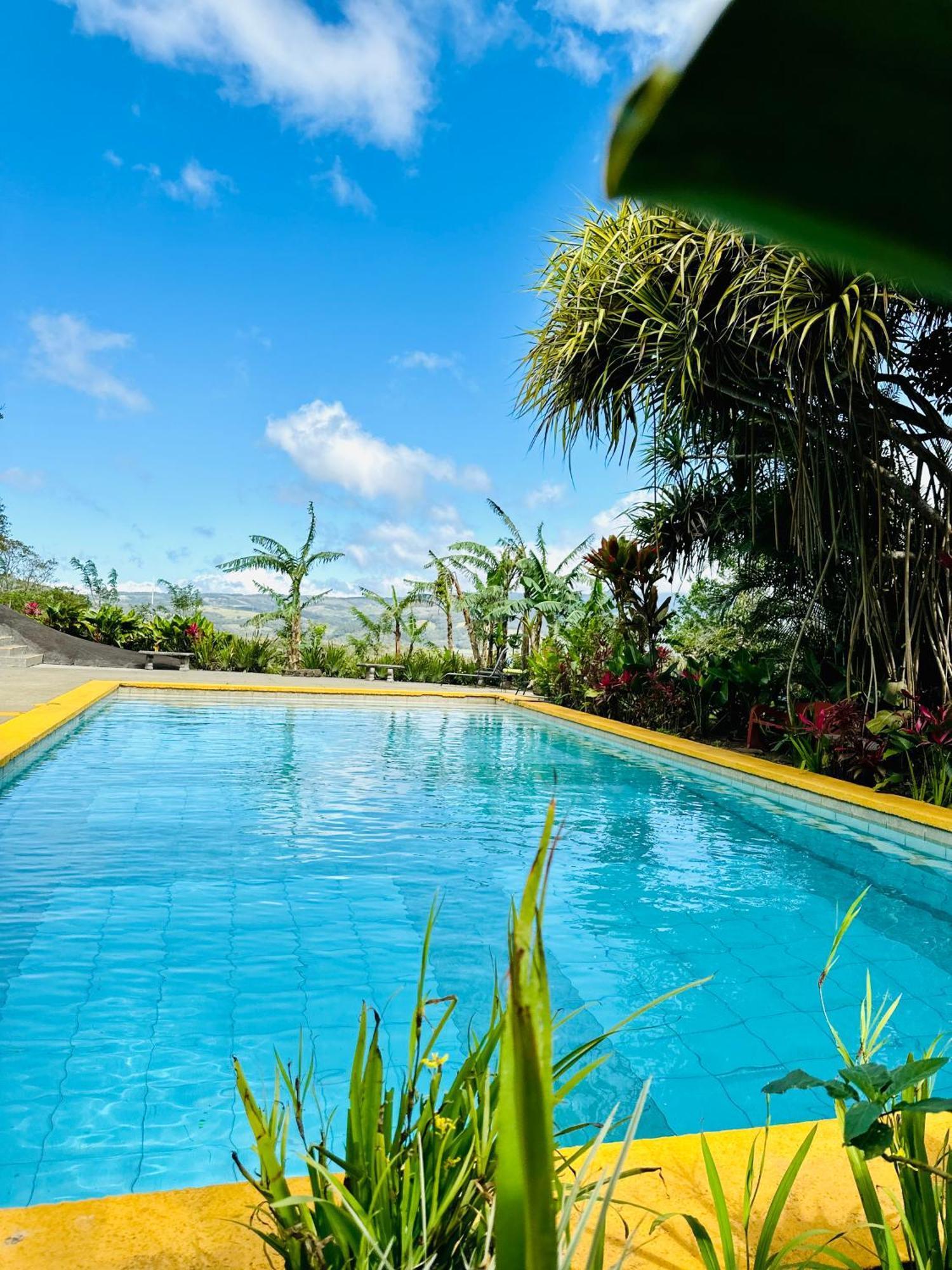 Lake Arenal Brewery & Hotel Tilaran Bagian luar foto