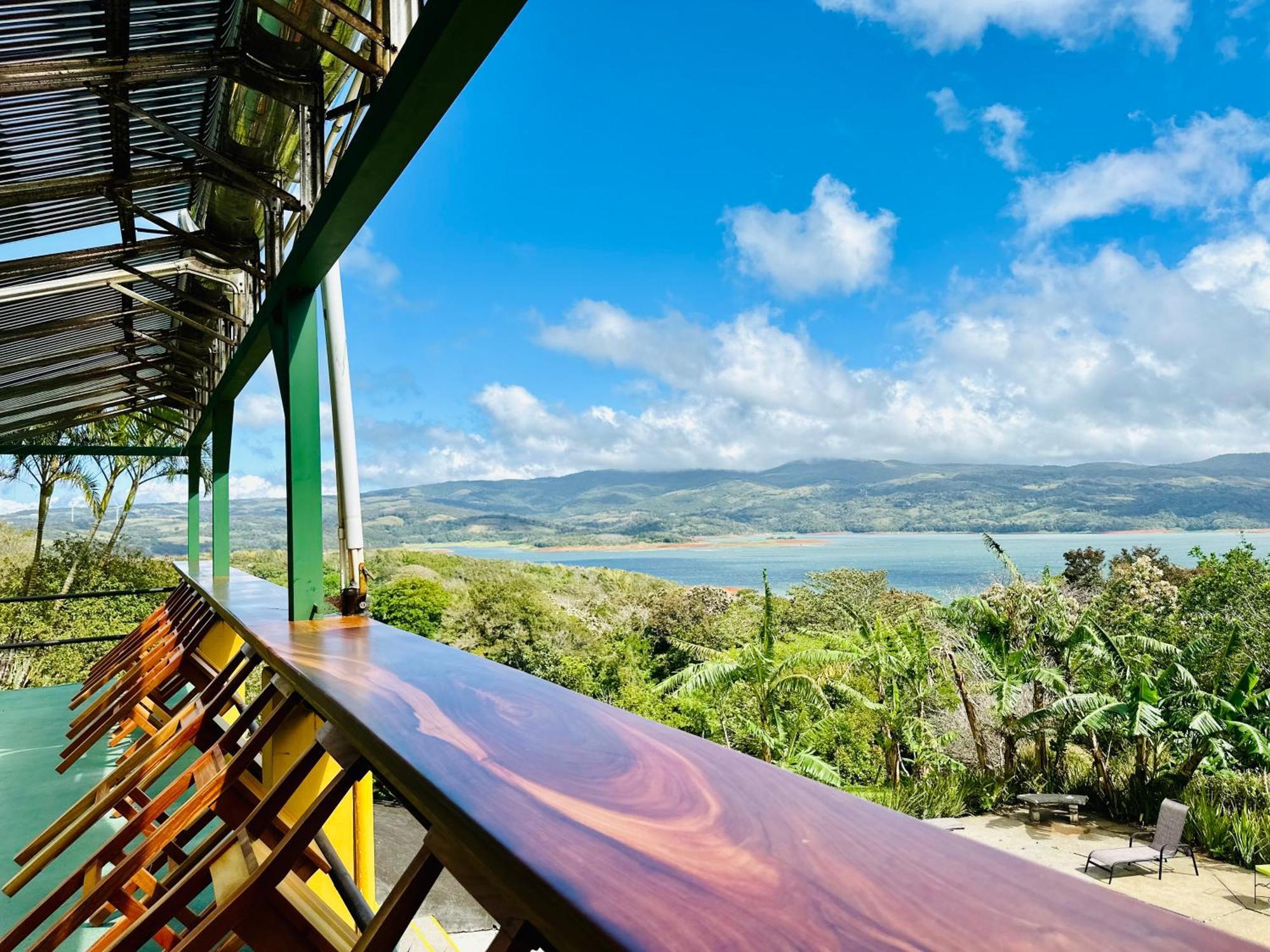 Lake Arenal Brewery & Hotel Tilaran Bagian luar foto